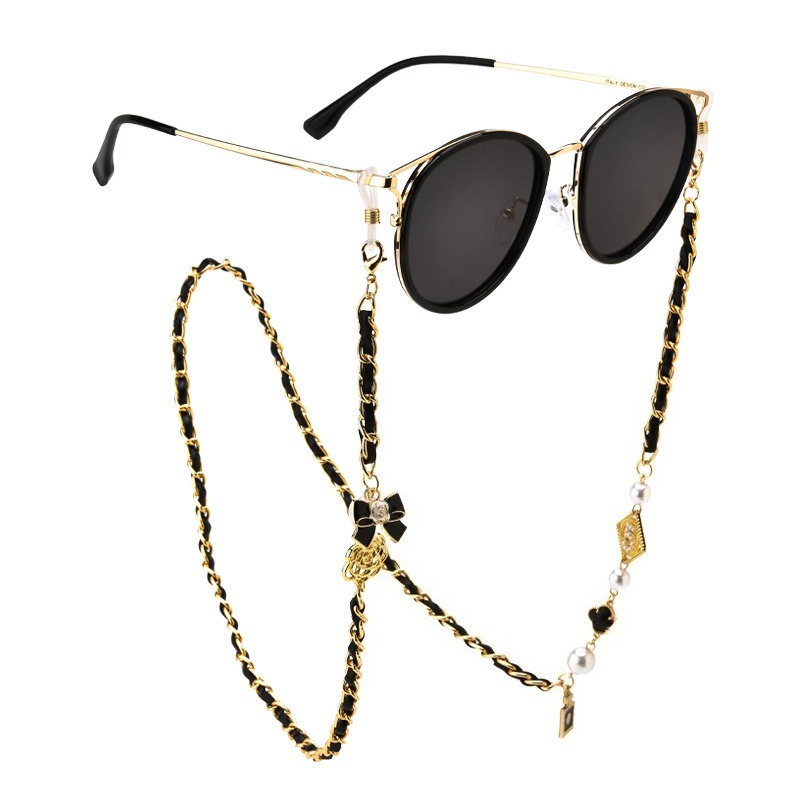 Accessori per gioielli in allu - Mask Chain Holder recensione e prezzo